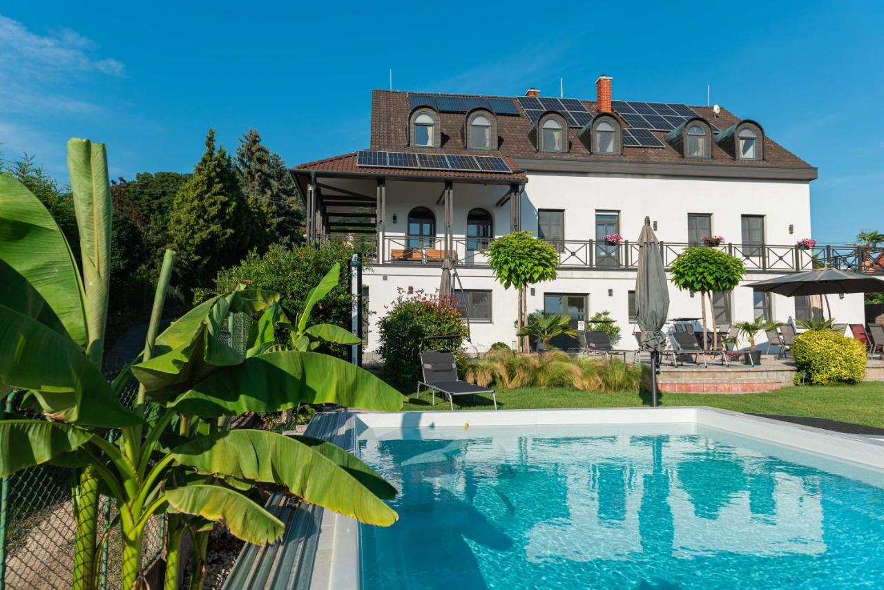 Katzer Villa Badacsonytördemic Екстериор снимка
